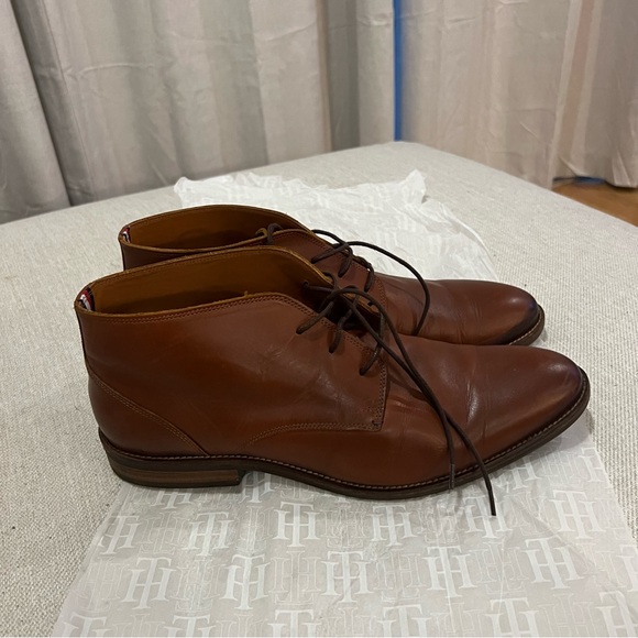 Tommy Hilfiger Boots: Cognac - Picture 3 of 11